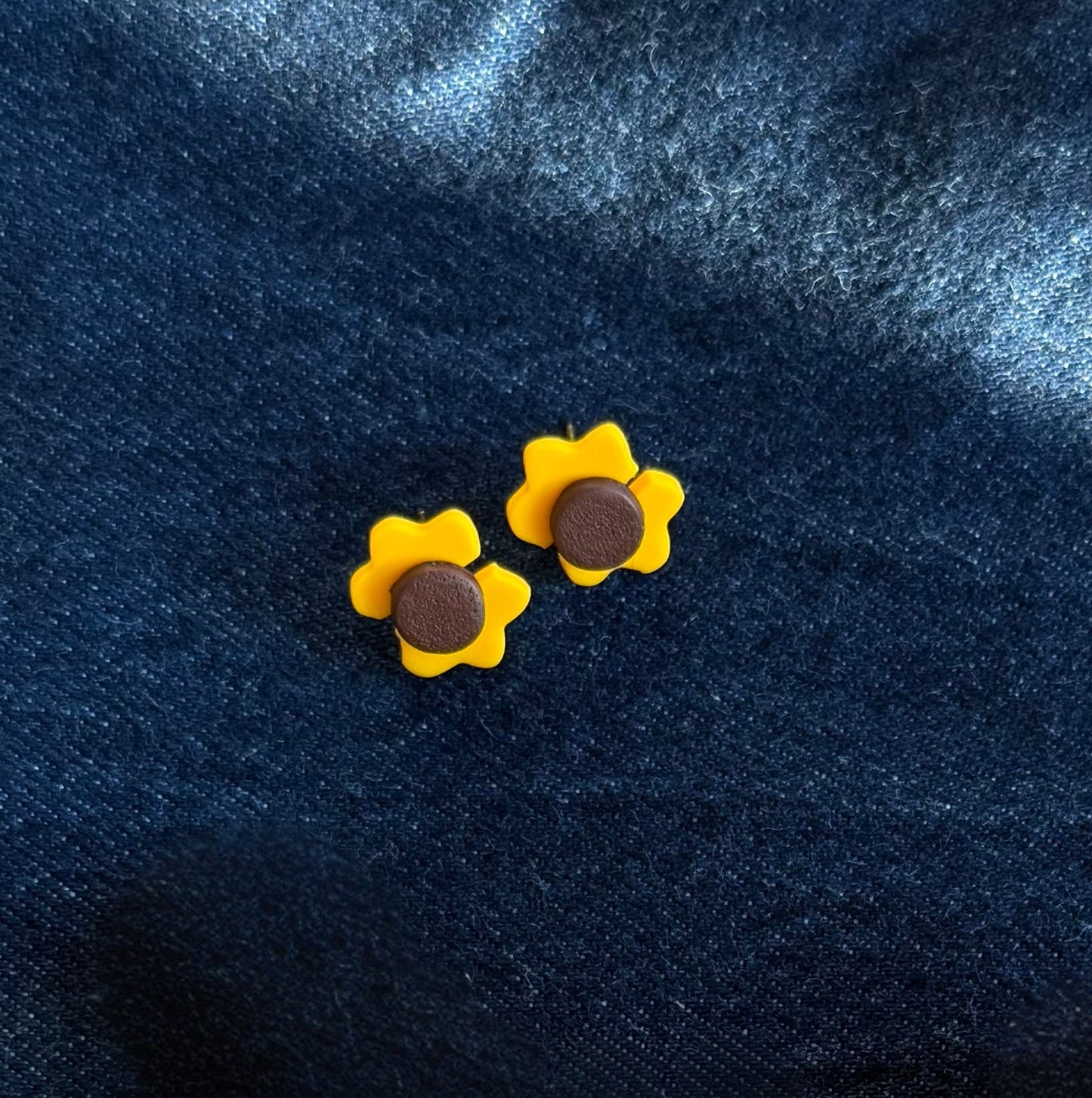 Sunflower Stud earrings